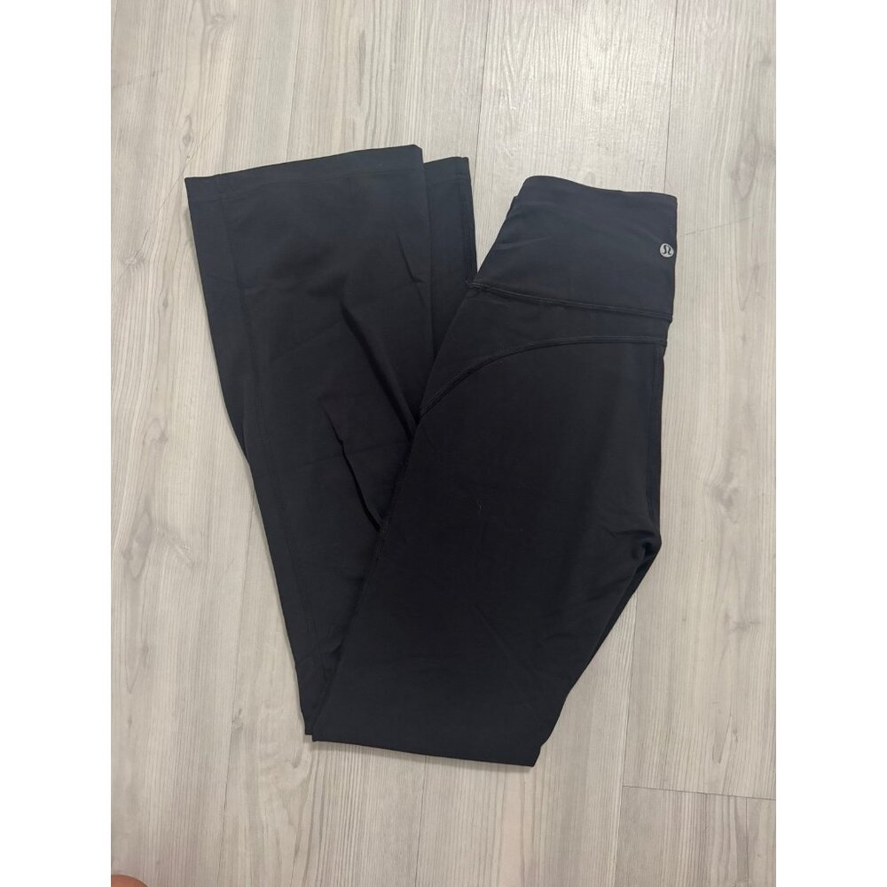 Lululemon Groove Nulu Super High-Rise Flared Pant – Black, Size 6, Worn Once